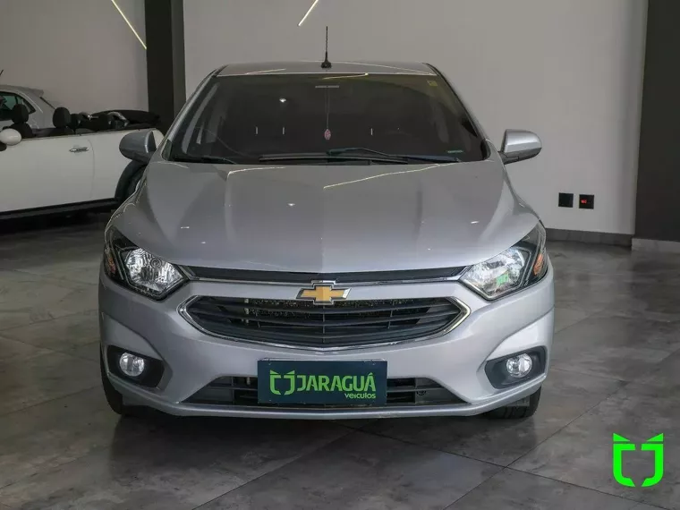 Chevrolet Prisma Prata 11