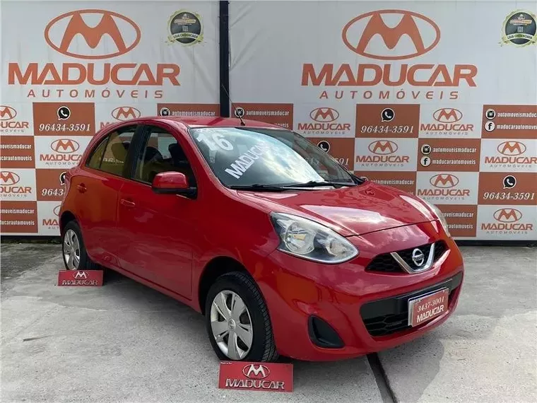 Nissan March Vermelho 1