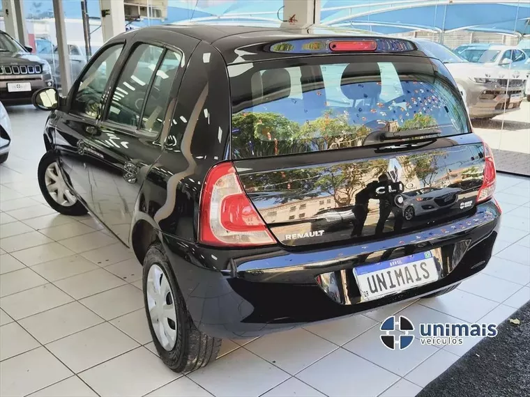 Renault Clio Preto 6