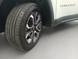 Jeep Commander