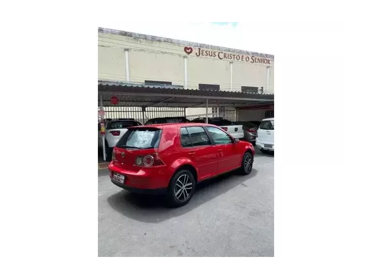 Volkswagen Golf Vermelho 4