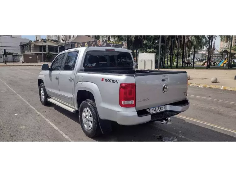 Volkswagen Amarok Prata 14