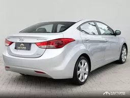 Elantra