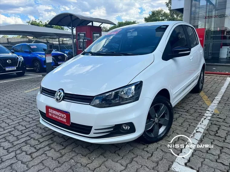 Volkswagen Fox Branco 1