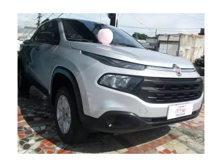 Fiat Toro Prata 1