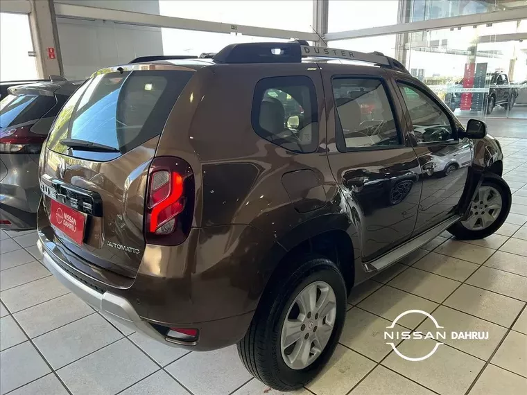 Renault Duster Marrom 1