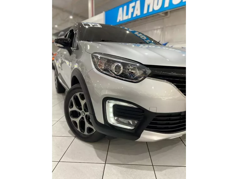 Renault Captur Prata 9