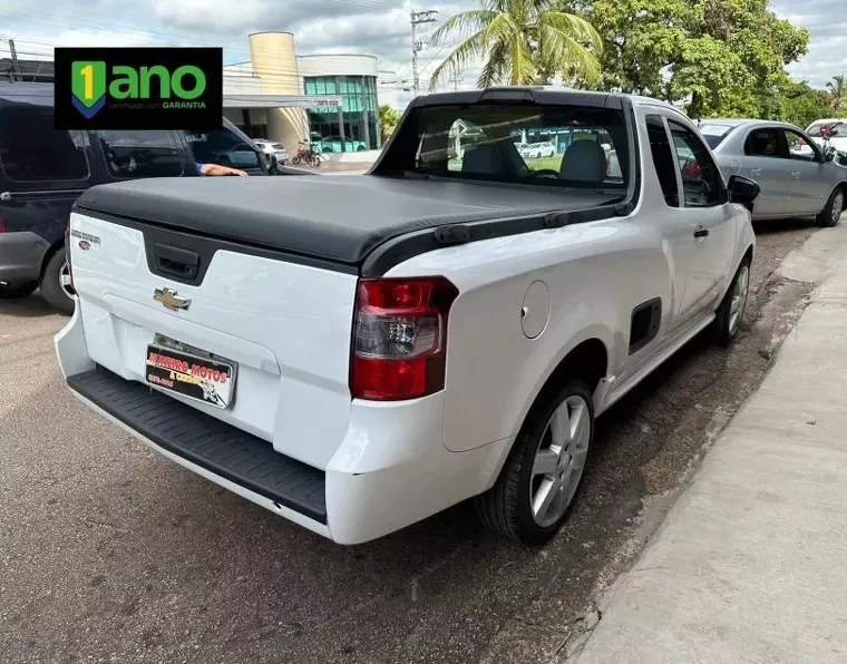 Chevrolet Montana Branco 8