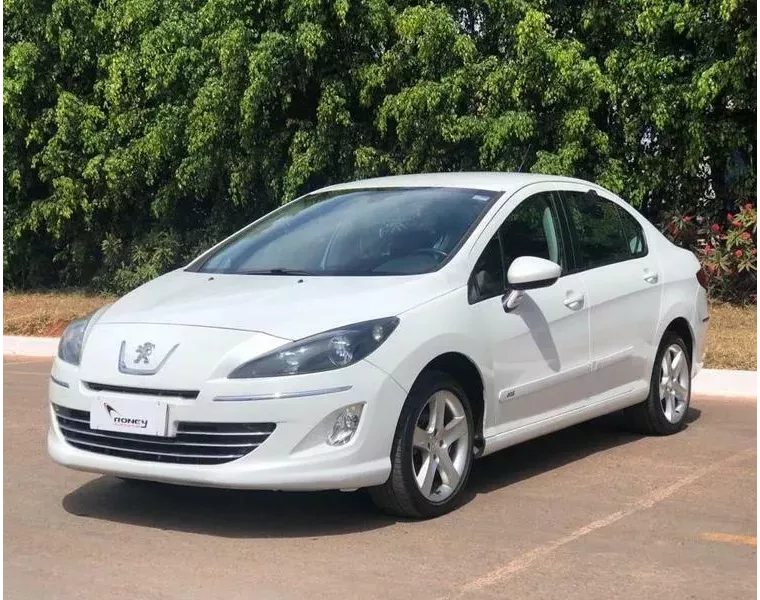 Peugeot 408 Branco 1