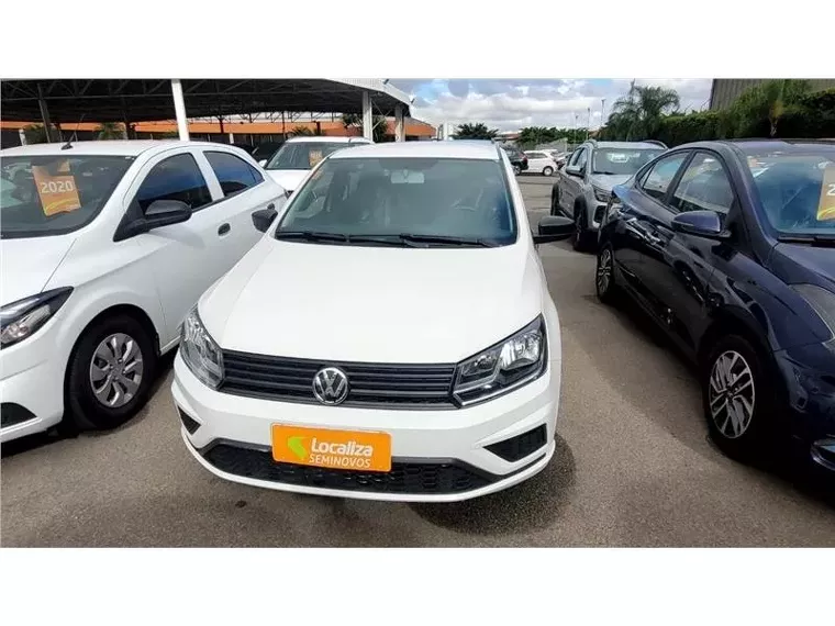 Volkswagen Voyage Branco 6