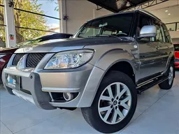 Mitsubishi Pajero TR4