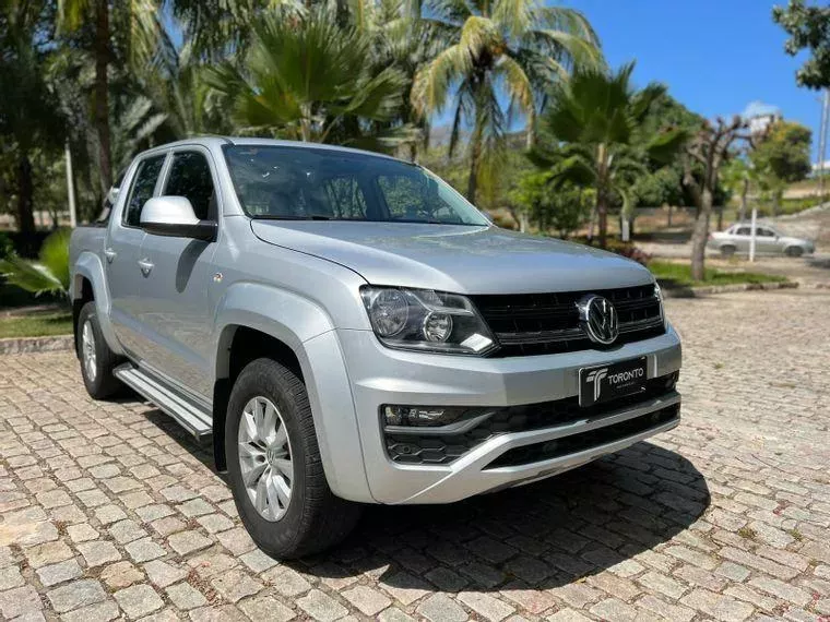 Volkswagen Amarok Prata 3