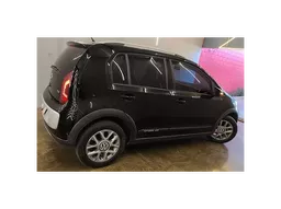 Volkswagen Cross UP