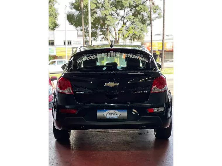 Chevrolet Cruze Preto 4