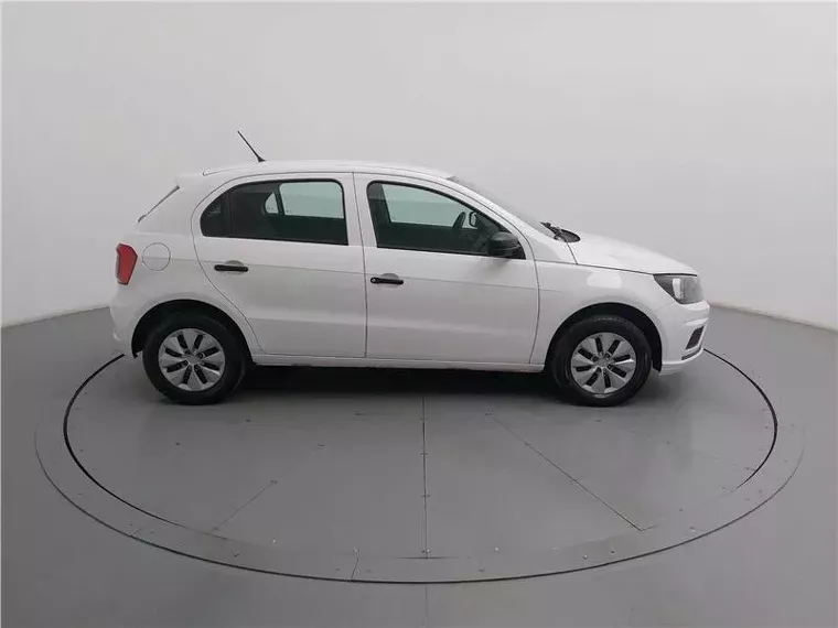 Volkswagen Gol Branco 13