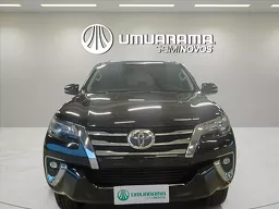 Toyota Hilux SW4