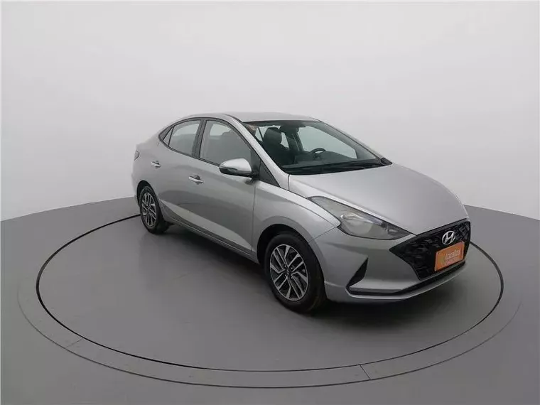 Hyundai HB20 Prata 15