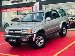 Toyota Hilux SW4