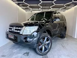 Mitsubishi Pajero Full