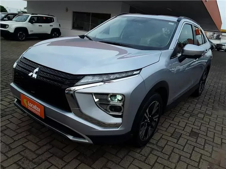 Mitsubishi Eclipse Cross Prata 10