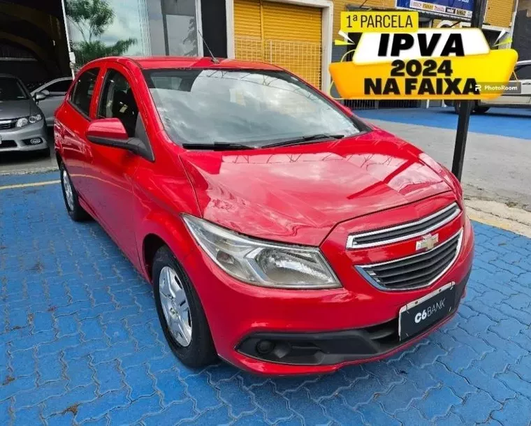 Chevrolet Onix Vermelho 5