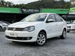 Volkswagen Polo Sedan