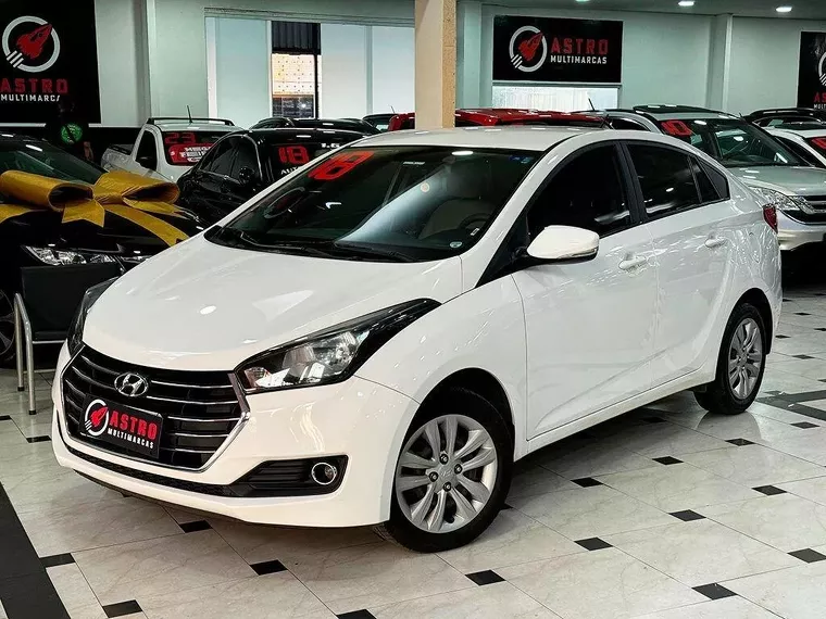 Hyundai HB20S Branco 3