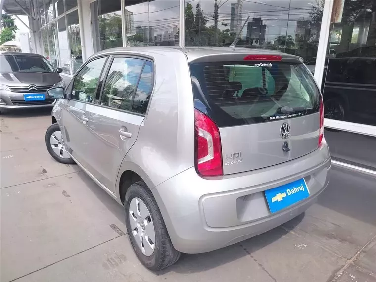 Volkswagen UP Prata 2