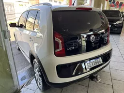 Volkswagen Cross UP