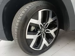 Volkswagen Taos