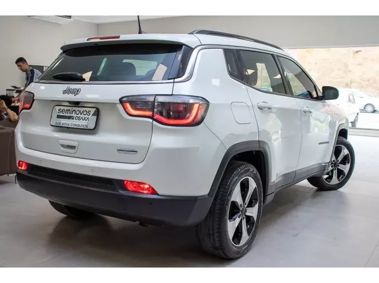 Jeep Compass Branco 16