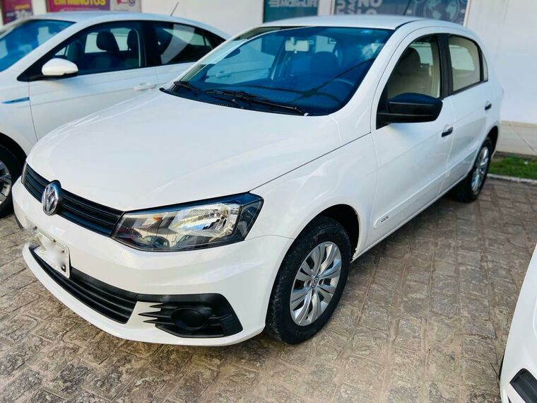 Volkswagen Gol Branco 3