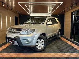 Toyota Hilux SW4