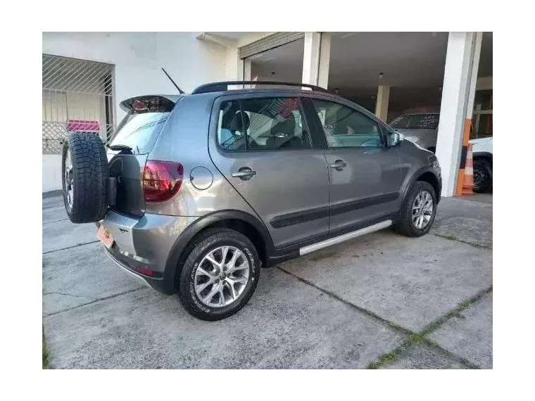 Volkswagen Crossfox Cinza 8