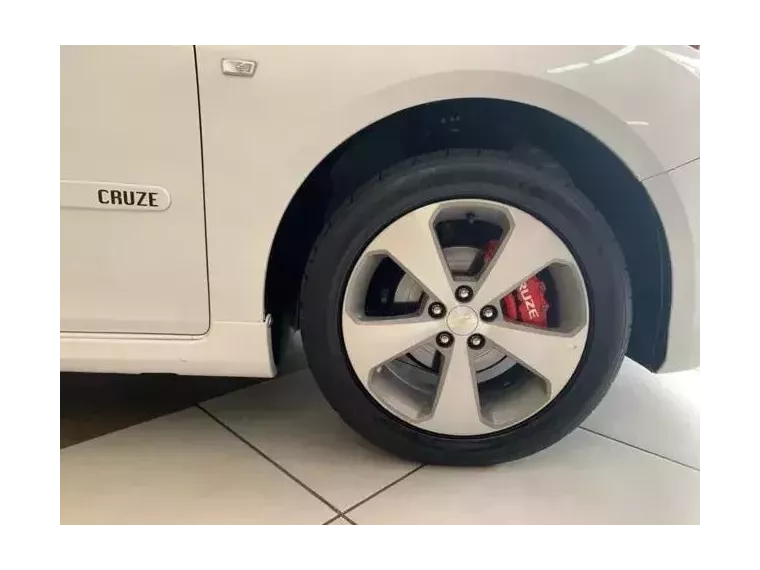 Chevrolet Cruze Branco 6