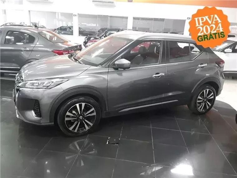 Nissan Kicks Cinza 14