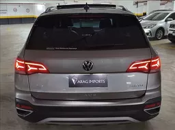 Volkswagen Taos