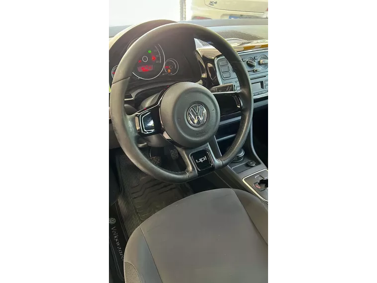 Volkswagen UP Preto 14