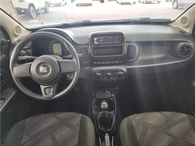 Fiat Mobi Prata 8