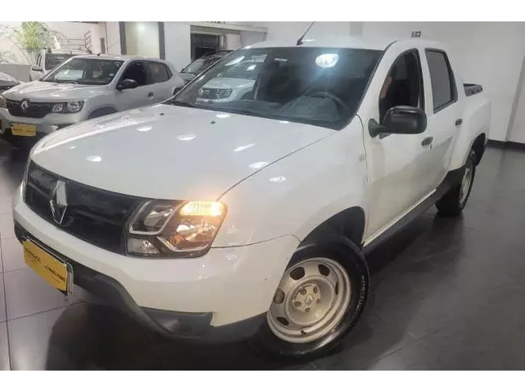 Renault Duster Oroch Branco 10