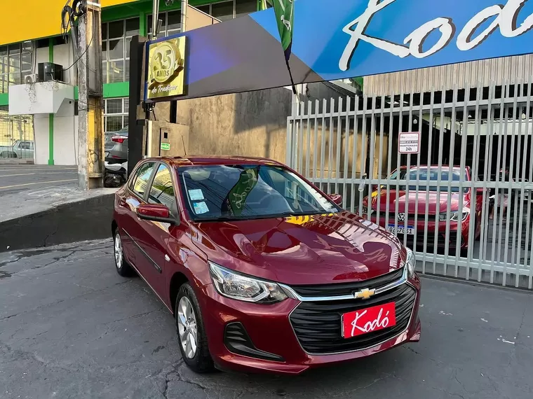 Chevrolet Onix Vermelho 10