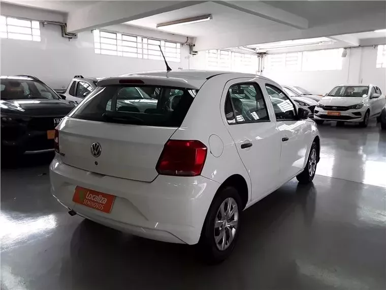 Volkswagen Gol Branco 9