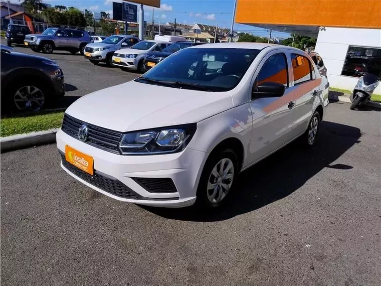 Volkswagen Voyage Branco 1