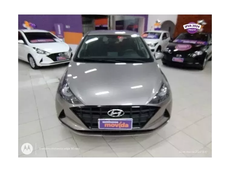 Hyundai HB20 Prata 4