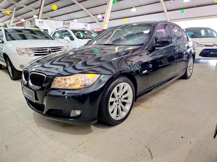 BMW 320i Preto 2