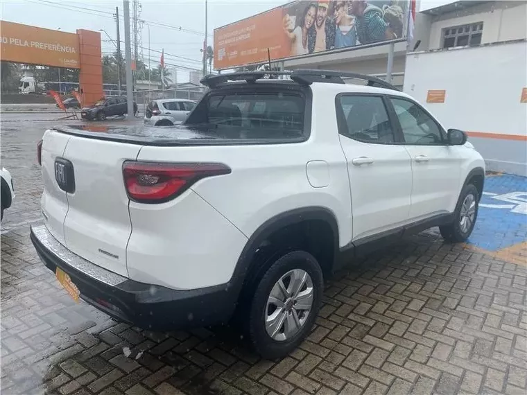 Fiat Toro Branco 2