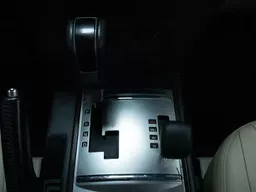 Mitsubishi Pajero Full