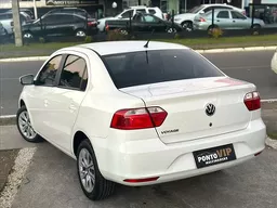 Volkswagen Voyage