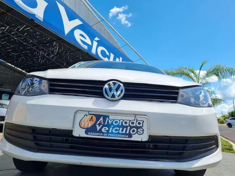 Volkswagen Gol Branco 6