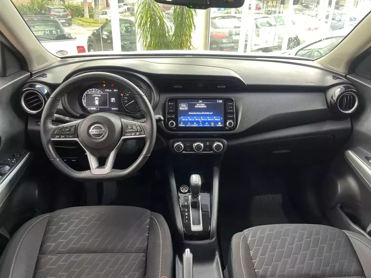 Nissan Kicks Branco 7